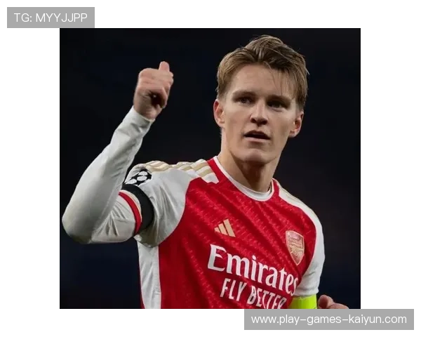 阿森纳反击精准传递，萨卡弧线球落点绝妙